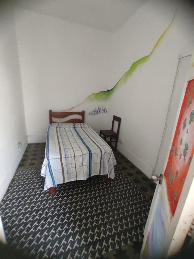717 Pizarro Guesthouse Trujillo Exterior photo